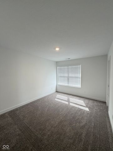 1208 Taggart Way, Greenwood, IN 46143