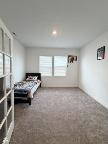 1208 Taggart Way, Greenwood, IN 46143