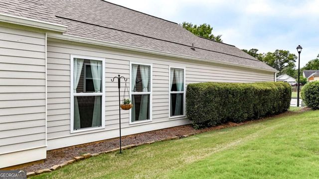 16 Lila Way, Cartersville, GA 30120