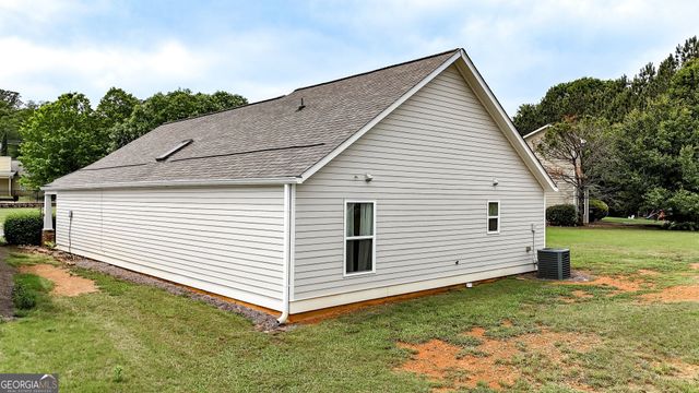 16 Lila Way, Cartersville, GA 30120
