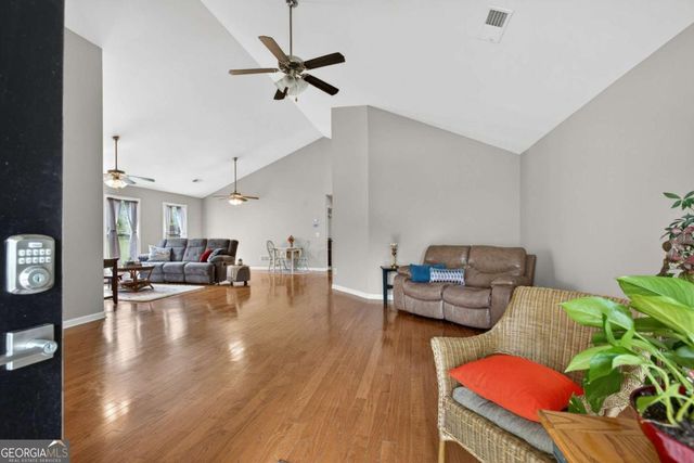 16 Lila Way, Cartersville, GA 30120