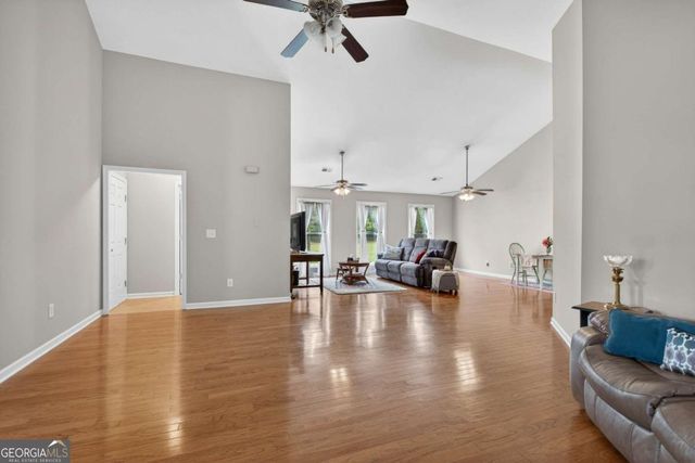 16 Lila Way, Cartersville, GA 30120