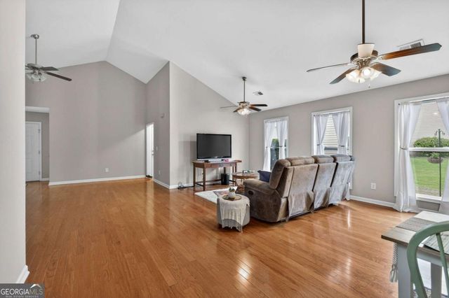 16 Lila Way, Cartersville, GA 30120