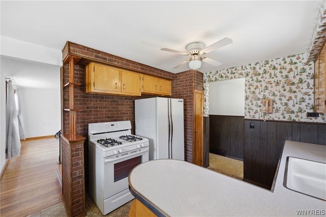 115 Cathedral Lane, Cheektowaga, NY 14225