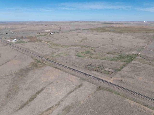 Bourquin Cattle 813 Ac, Follett, TX 79034