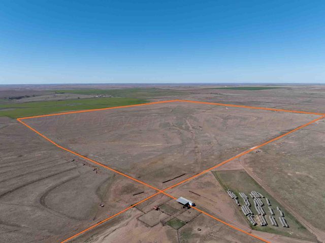 Bourquin Cattle 813 Ac, Follett, TX 79034