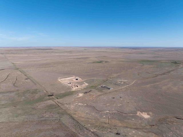 Bourquin Cattle 813 Ac, Follett, TX 79034