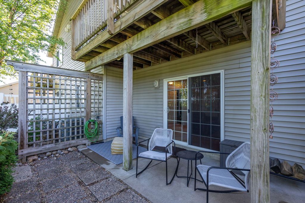 Image 29 of property listing at 1636 E Lomar Street, Eldridge, IA 52748