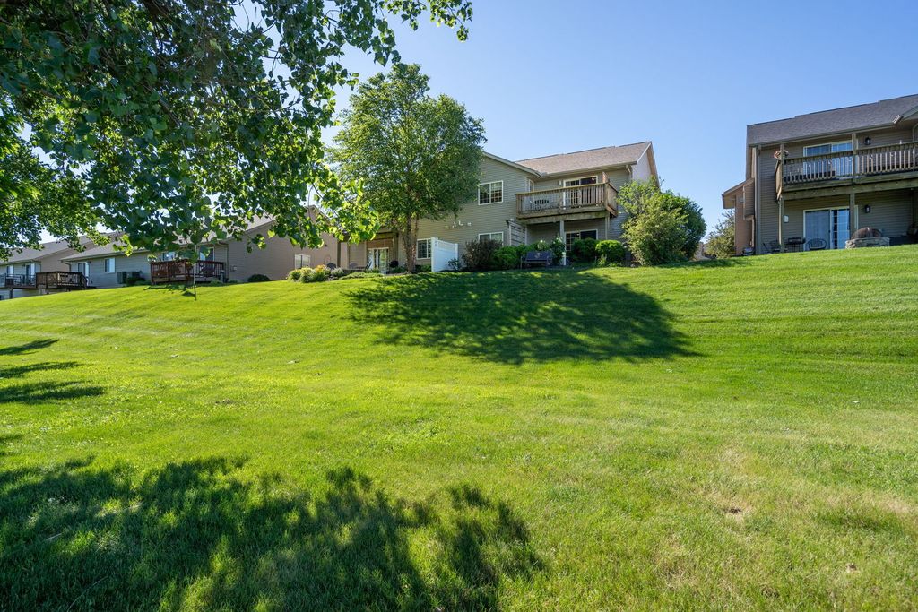 Image 35 of property listing at 1636 E Lomar Street, Eldridge, IA 52748
