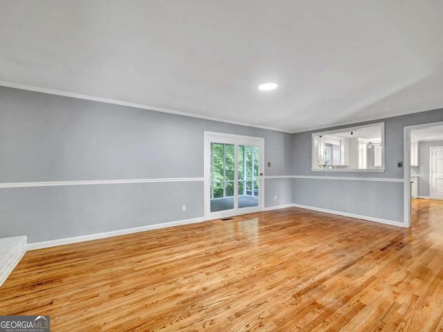 546 Woodland Drive, Gainesville, GA 30501