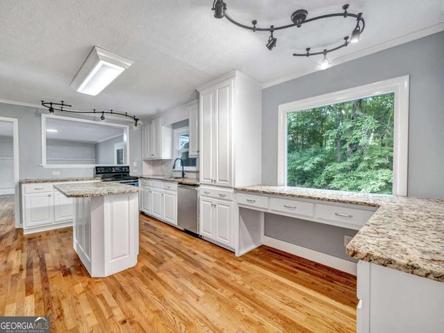 546 Woodland Drive, Gainesville, GA 30501