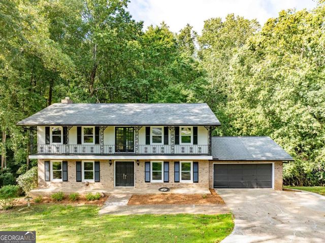 546 Woodland Drive, Gainesville, GA 30501