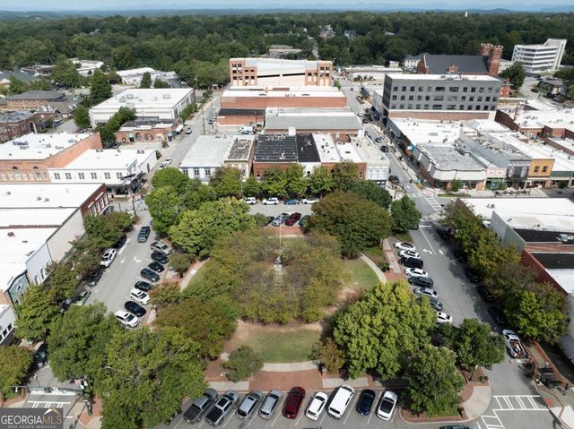 546 Woodland Drive, Gainesville, GA 30501