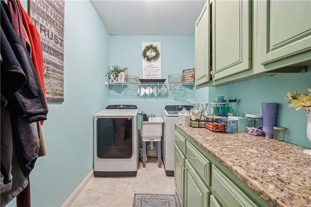 940 Capella Creek Way, Grayson, GA 30017