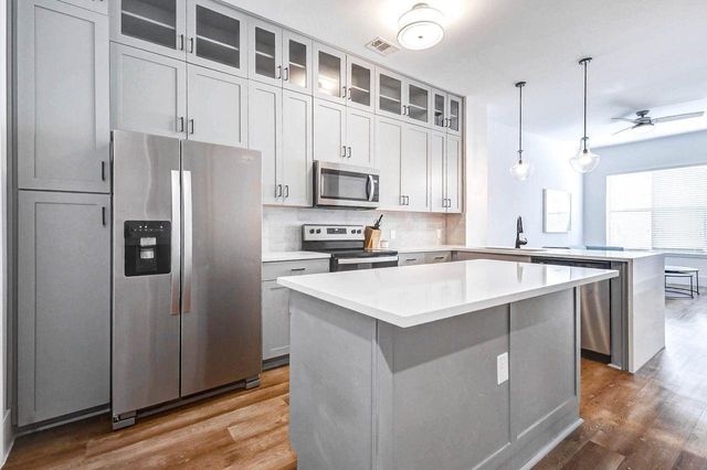 1508 Blodgett Street 405, Houston, TX 77004