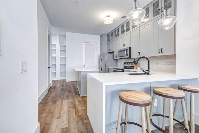 1508 Blodgett Street 405, Houston, TX 77004