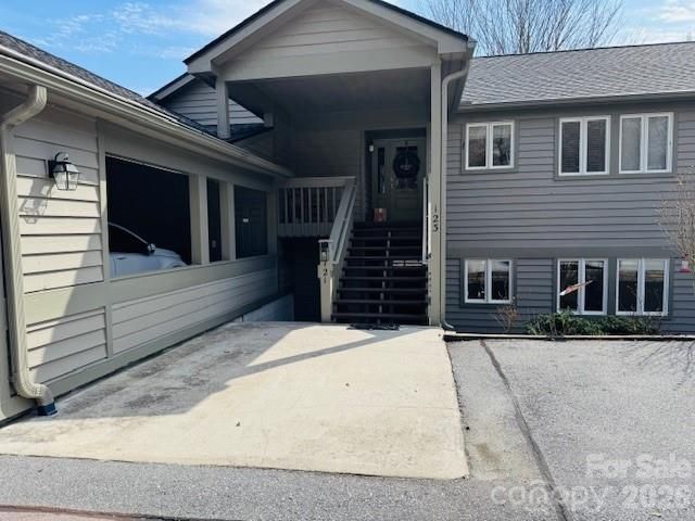 121 Burning Tree Lane 121, Flat Rock, NC 28731