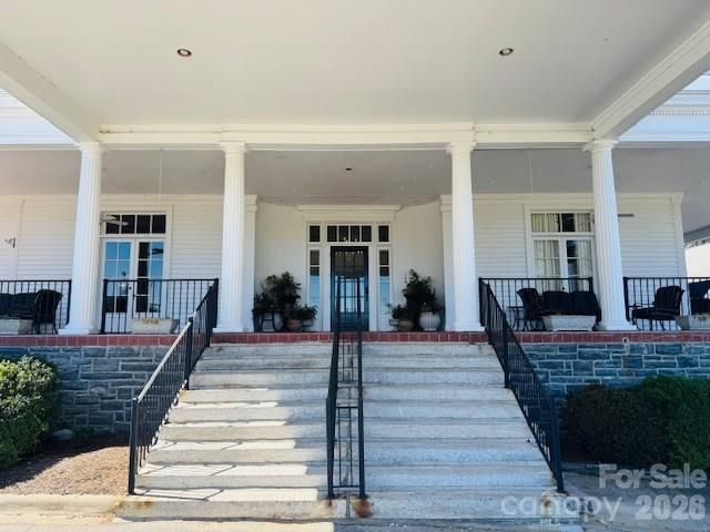 121 Burning Tree Lane 121, Flat Rock, NC 28731