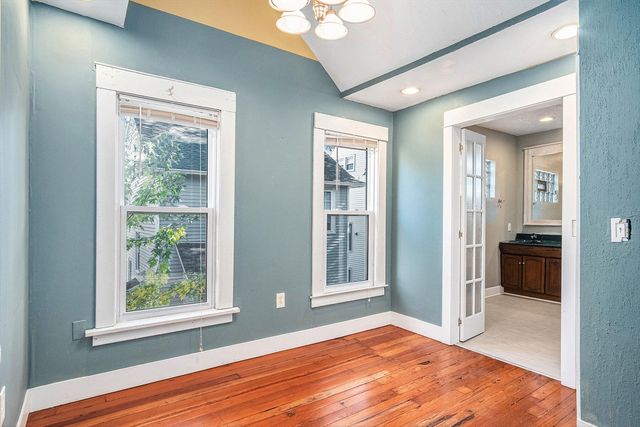 1124 Baldwin Street, Grand Rapids, MI 49506