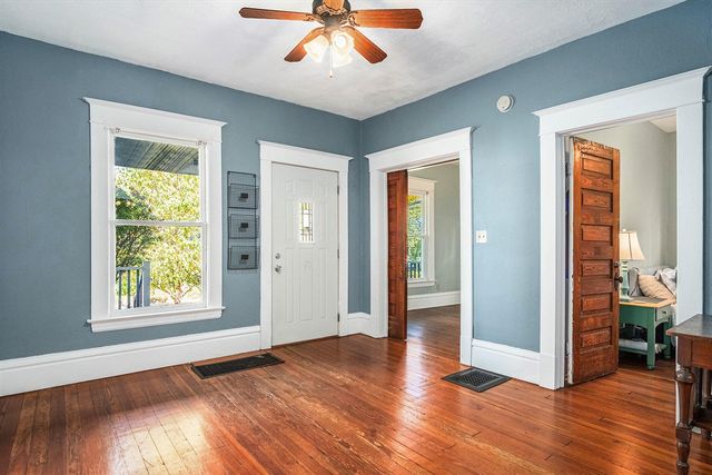 1124 Baldwin Street, Grand Rapids, MI 49506