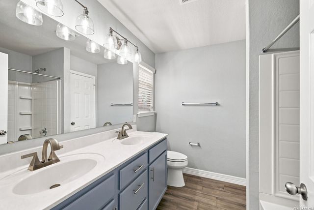 24211 Invitation Oak, San Antonio, TX 78261