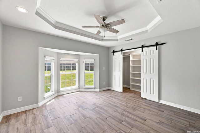 24211 Invitation Oak, San Antonio, TX 78261