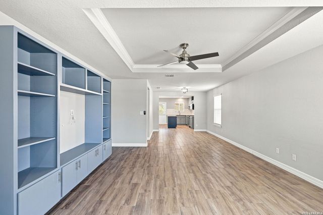 24211 Invitation Oak, San Antonio, TX 78261