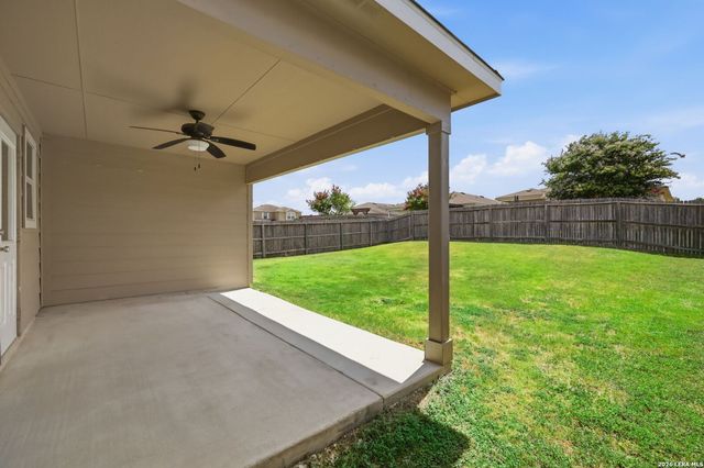 24211 Invitation Oak, San Antonio, TX 78261