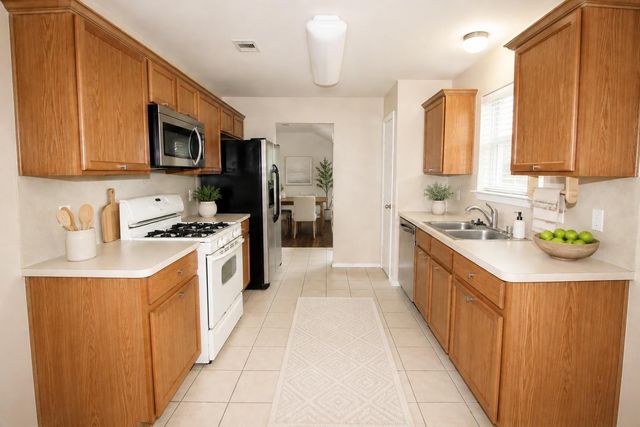 5727 Rose Rock Canyon Drive, Richmond, TX 77469