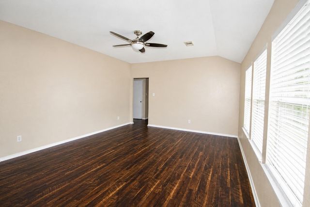 5727 Rose Rock Canyon Drive, Richmond, TX 77469