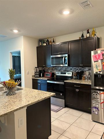 2015 CHICKASAW BOULEVARD, Davenport, FL 33837