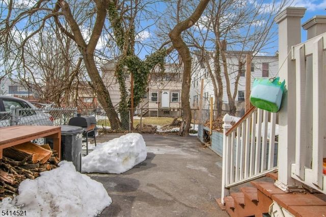 611 Stuyvesant Ave, Irvington Twp., NJ 07111