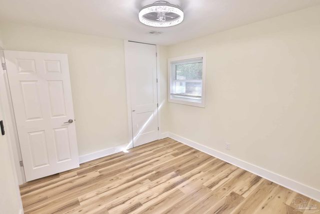 3795 Summer Dr, Pensacola, FL 32504