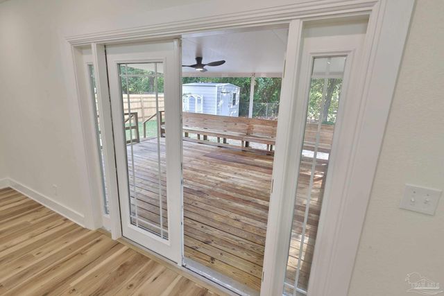 3795 Summer Dr, Pensacola, FL 32504