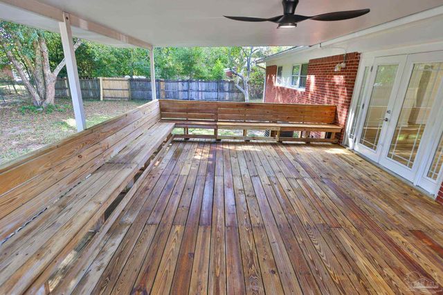 3795 Summer Dr, Pensacola, FL 32504