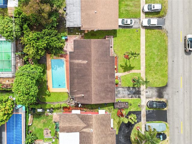 5921 NW 15th St, Sunrise, FL 33313