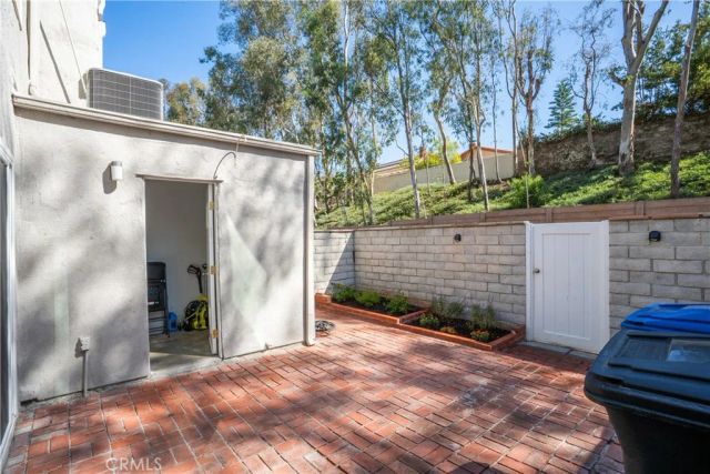 21968 Lakeland, Lake Forest, CA 92630