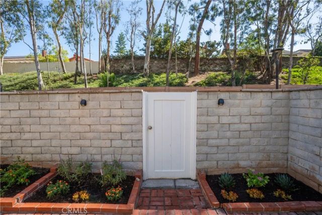 21968 Lakeland, Lake Forest, CA 92630