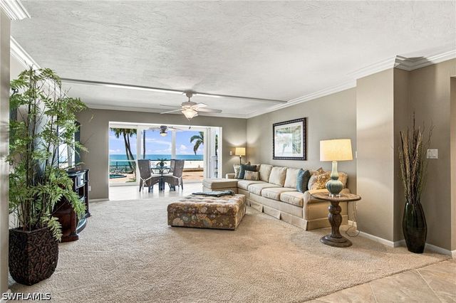 1717 Gulf Shore BLVD N 103, Naples, FL 34102