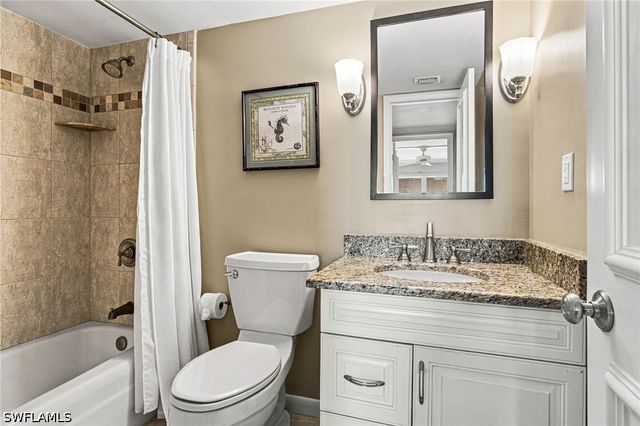 1717 Gulf Shore BLVD N 103, Naples, FL 34102