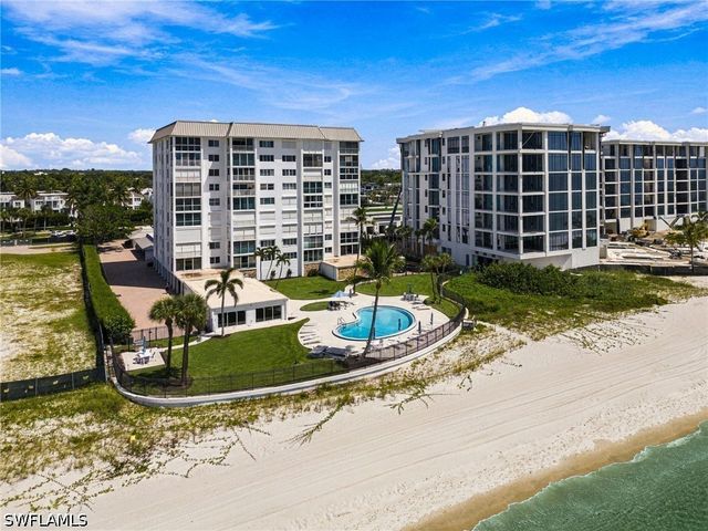 1717 Gulf Shore BLVD N 103, Naples, FL 34102