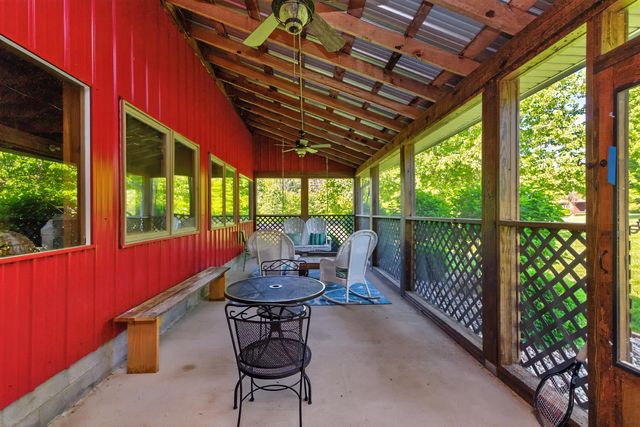 300 Chrisman Lane, Danville, KY 40422