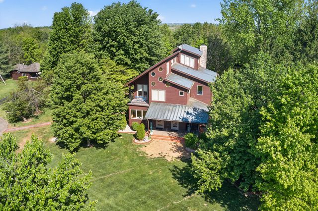 300 Chrisman Lane, Danville, KY 40422
