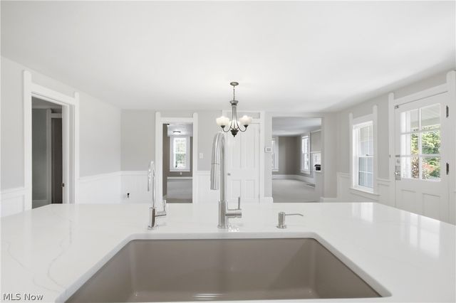 33150 Miles Road, Solon, OH 44139
