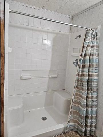 22647 Kelly Drive, Saratoga, TX 77585