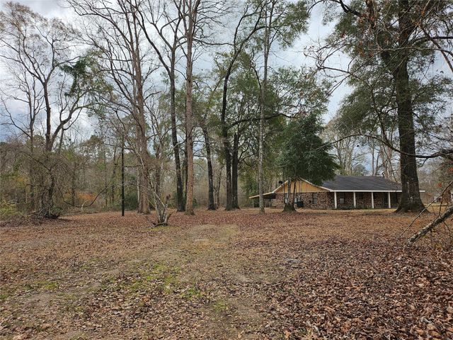 22647 Kelly Drive, Saratoga, TX 77585