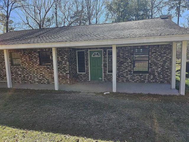 22647 Kelly Drive, Saratoga, TX 77585