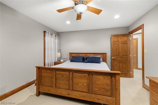 1114 Surrey Circle, Ashland, OH 44805