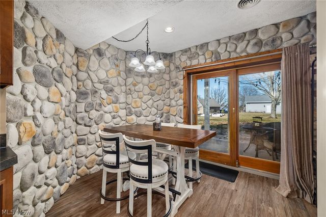 1114 Surrey Circle, Ashland, OH 44805