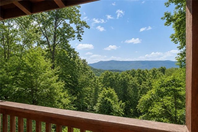 372 Mountain View Road, Ellijay, GA 30540